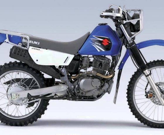  Suzuki DR cc